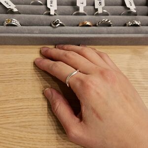 Minimalist Sterling Silver Wave Ring - Women Jewelry